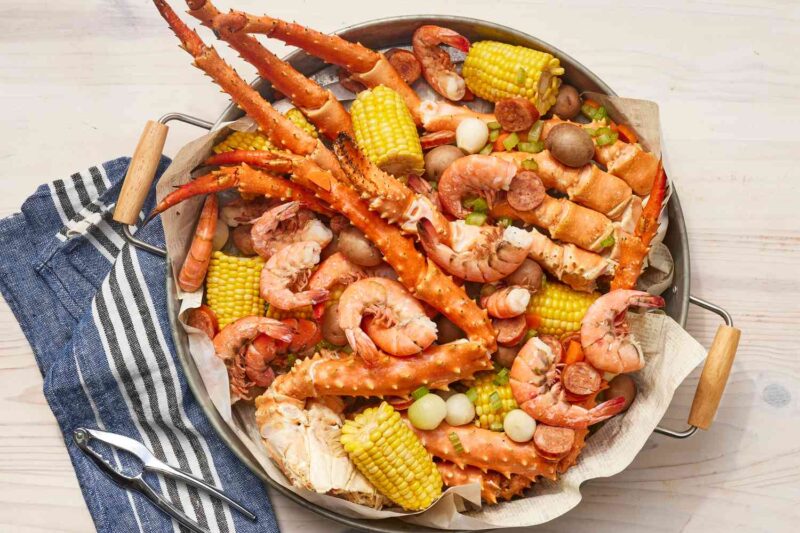Ultimate Carolina Crab Boil Recipe: Savor the Irresistible Flavors of Lowcountry Paradise