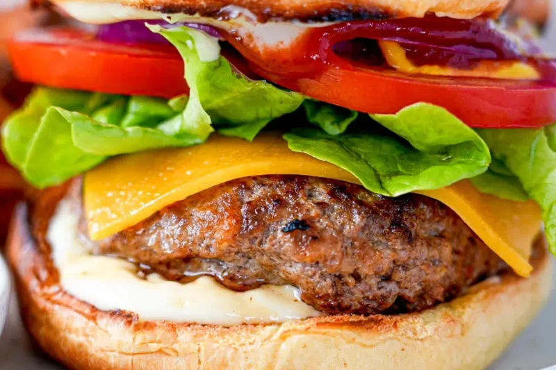Ultimate Juicy Beef Burger Recipe: 5 Steps to Homemade Perfection
