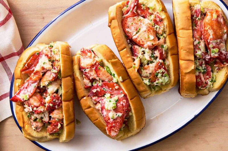 The Ultimate Lobster Roll Recipe: A Mouthwatering Maine-Style Seafood Sensation